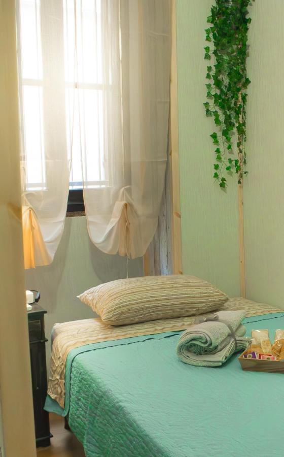 Don Pes Travel Rooms Sassari Eksteriør bilde