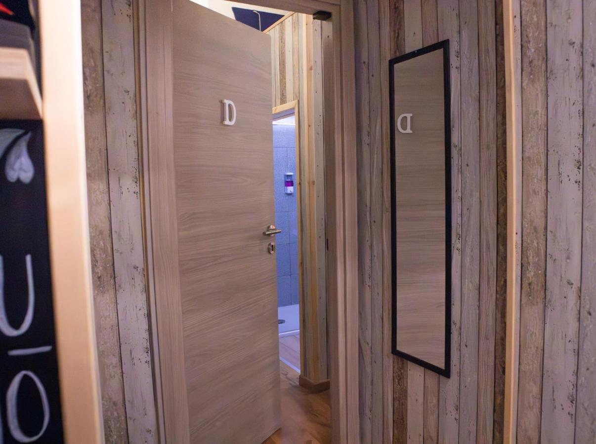 Don Pes Travel Rooms Sassari Eksteriør bilde